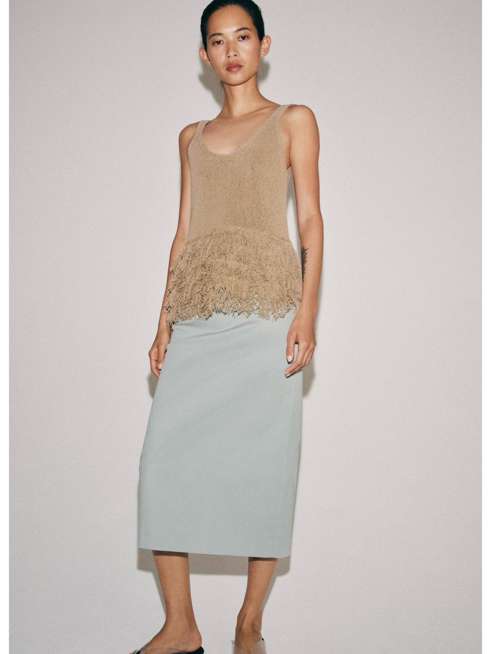 Zara Beige Feather-Trim Scoop Neck Tank size medium